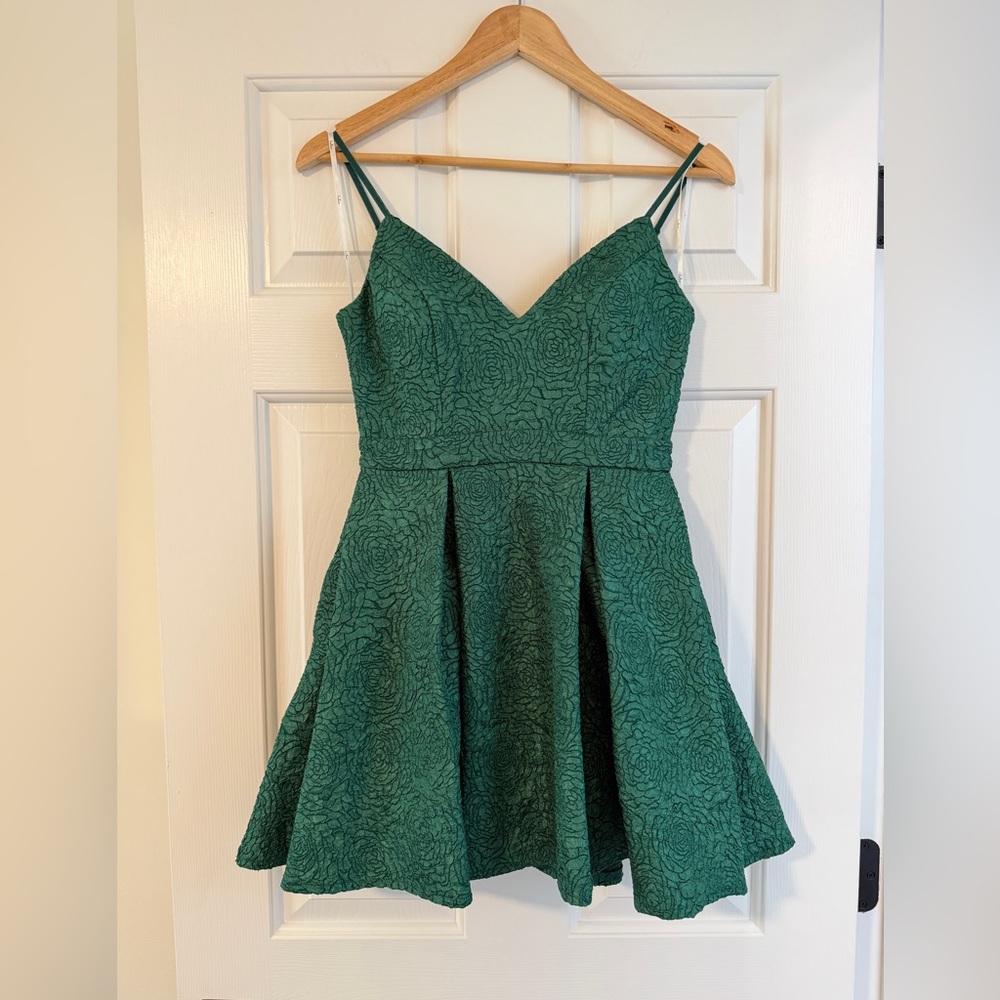Lulus Loving Is Easy Emerald Green Jacquard Pleated Skater Dress